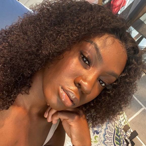 laurhhazel